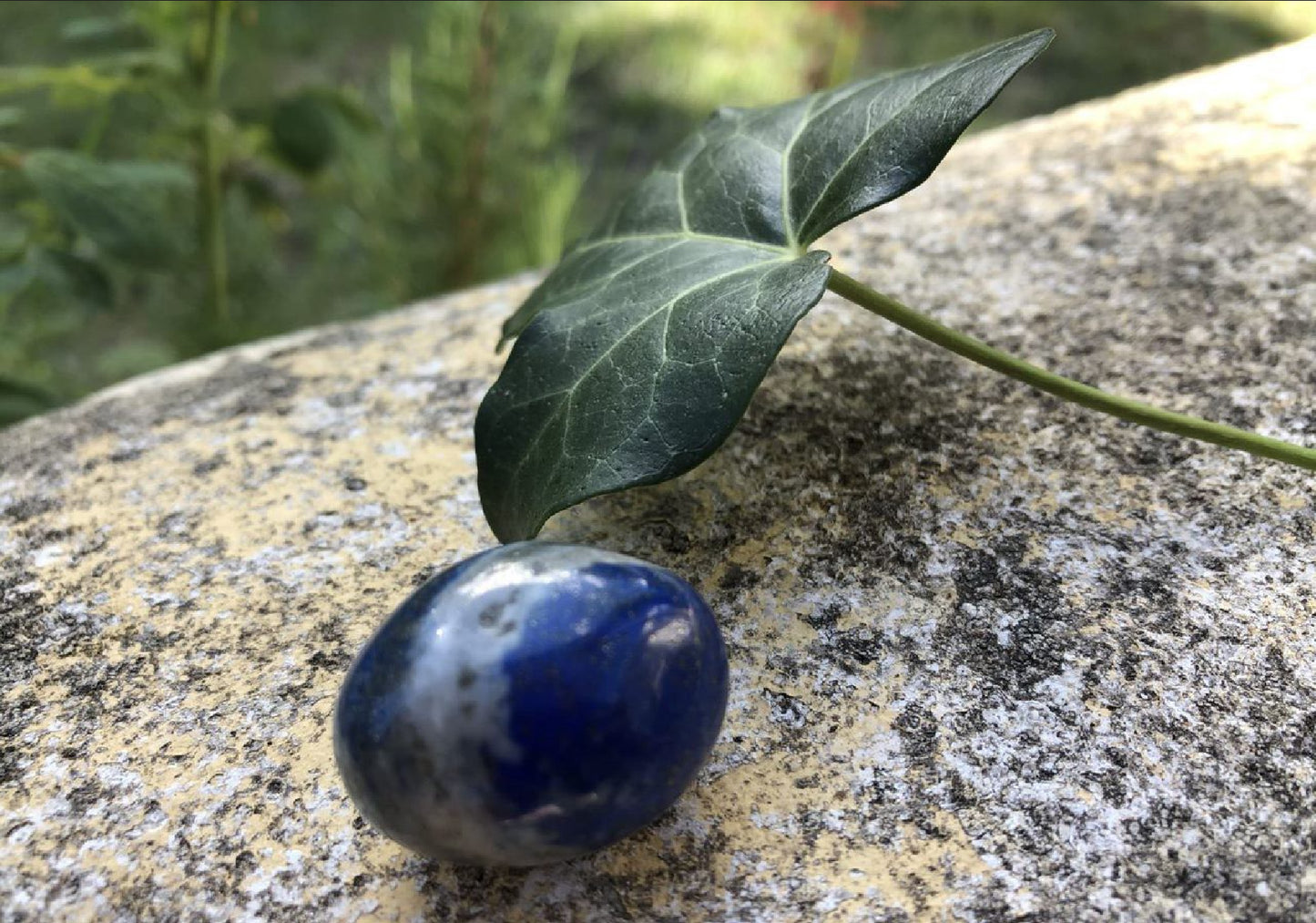 Boutique ésotérique - Lithothérapie Pierre roulée Lapis Lazuli - SOEURS