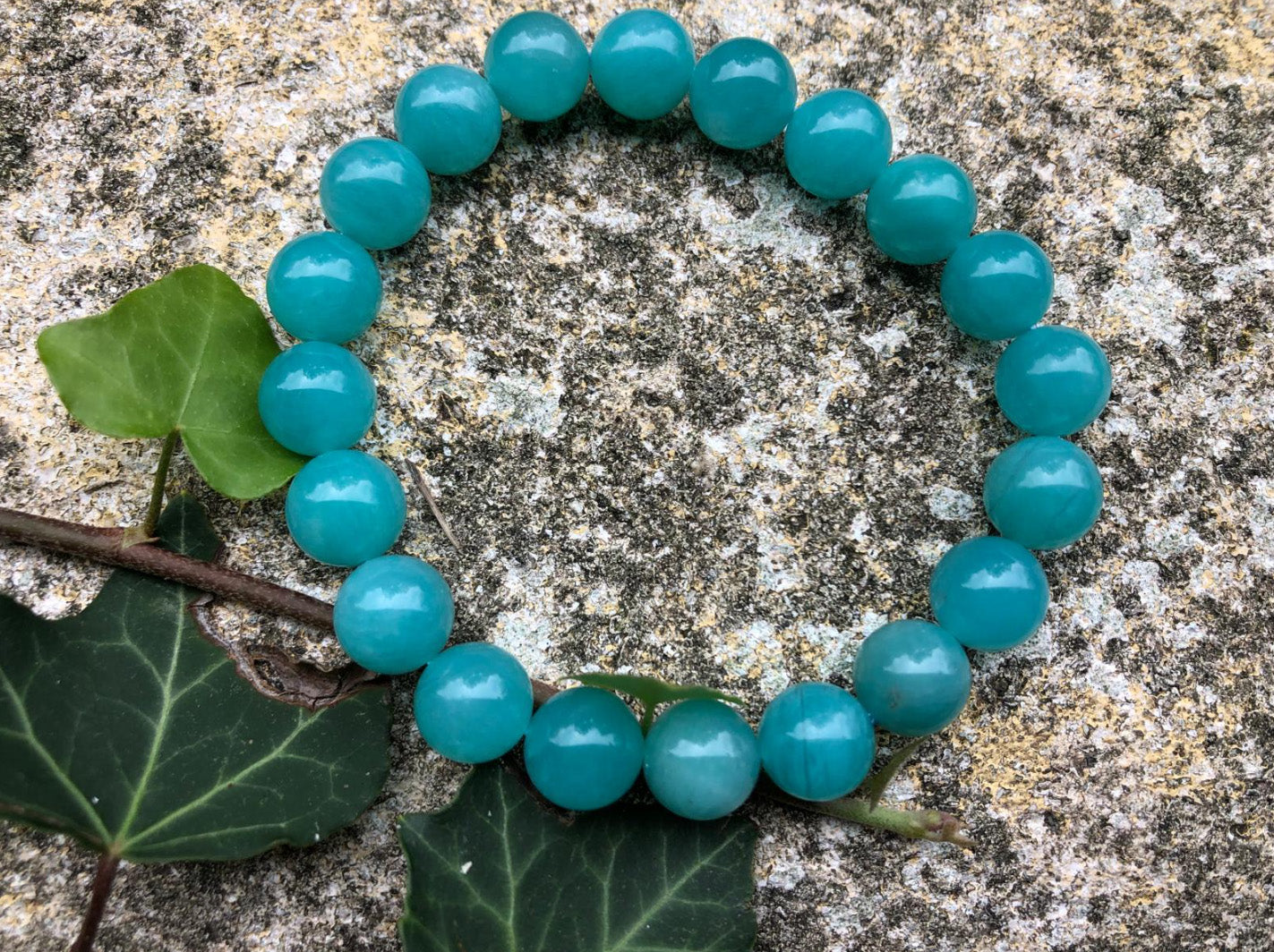 Boutique de lithothérapie en ligne - Photo d'un bracelet en Amazonite perle de 10mm